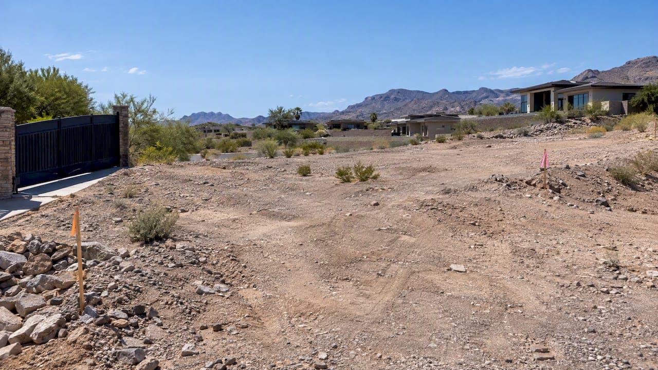 Custom Lot Selection in Las Vegas: A Buyer's Guide